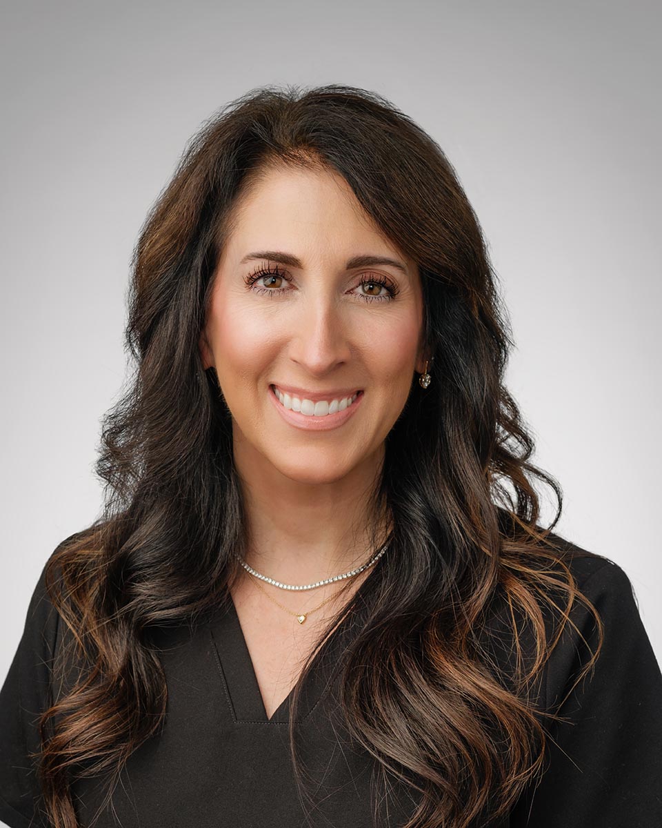 Portrait of Dr Lisa Perrotta,